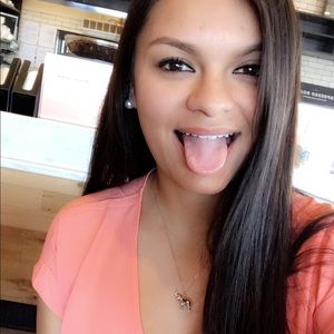 Meet your Posher, Diana